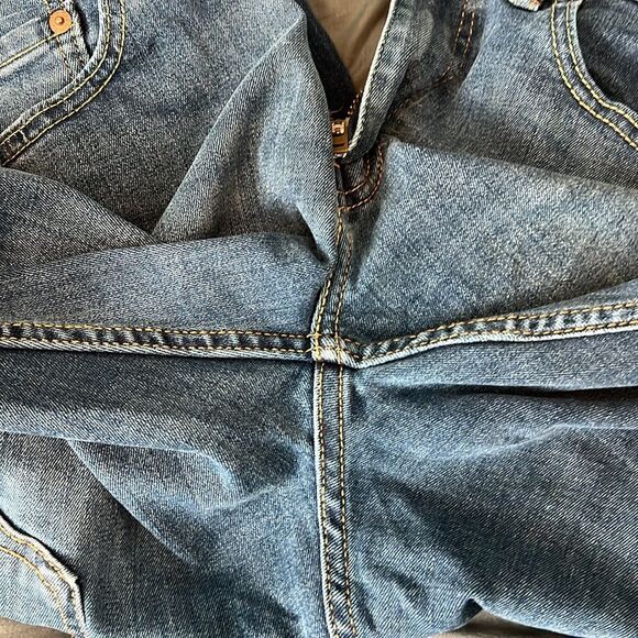 Levi’s 502 Taper Fit Medium Wash Jean Size 30 - Picture 6 of 8